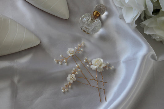 Gold Flower Pins