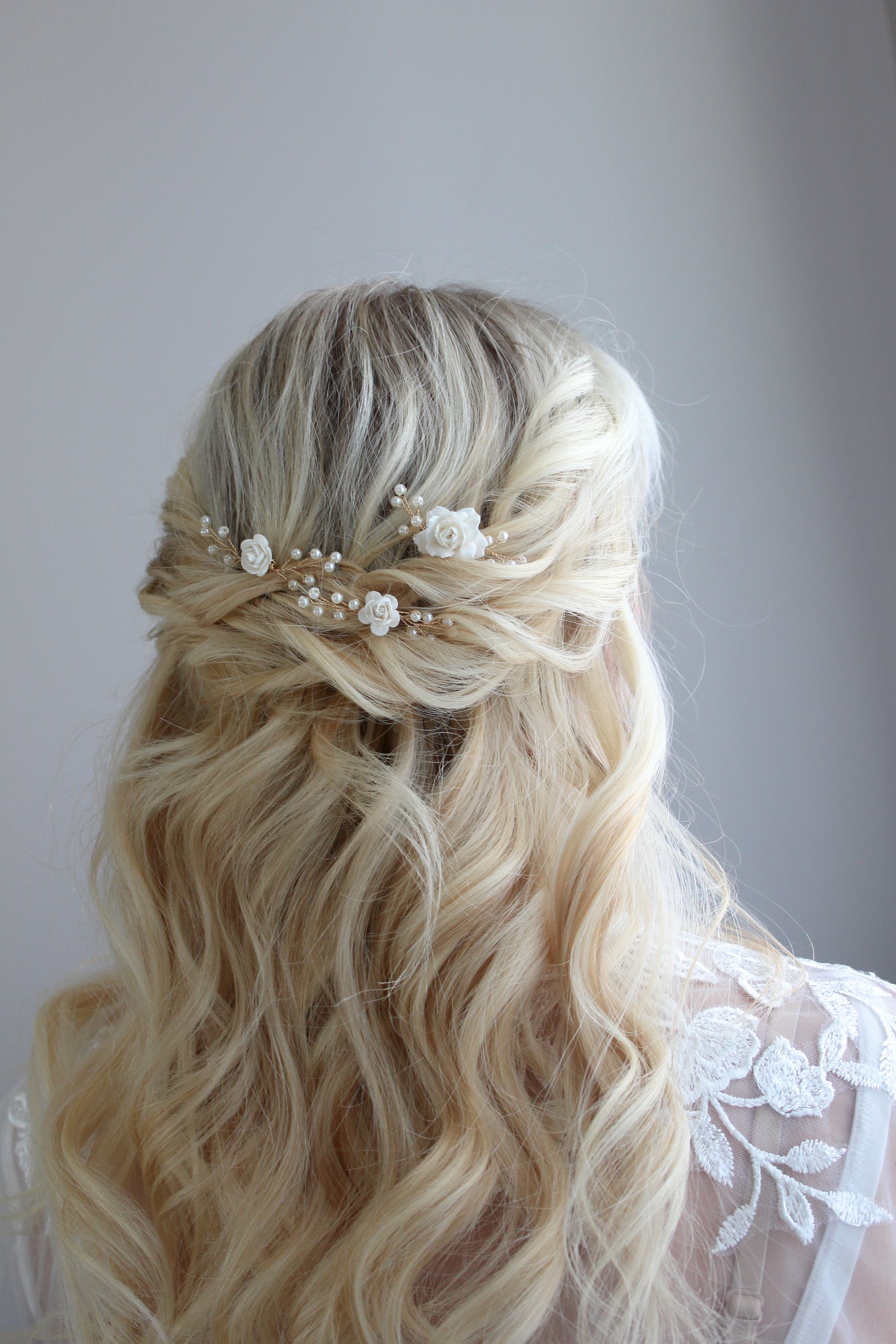 Gold Flower Pins